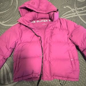 TNA super puff shorty size m